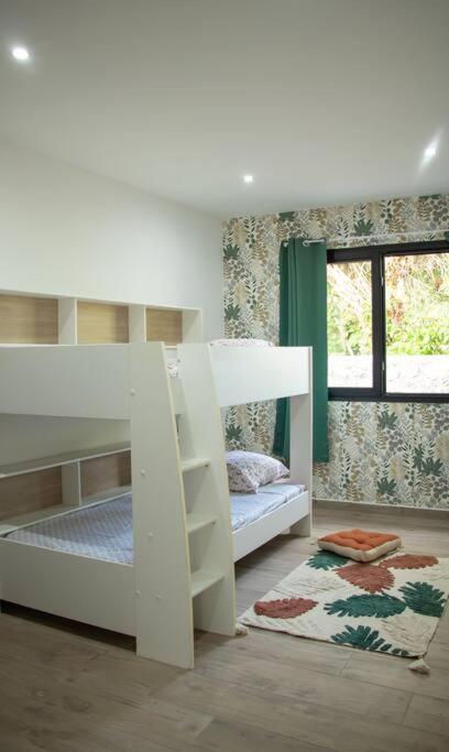 Villa Du Beau Vallon 2 Jacuzzi Privatif Et Piscine Chauffee Partagee Saint-Benoît 外观 照片