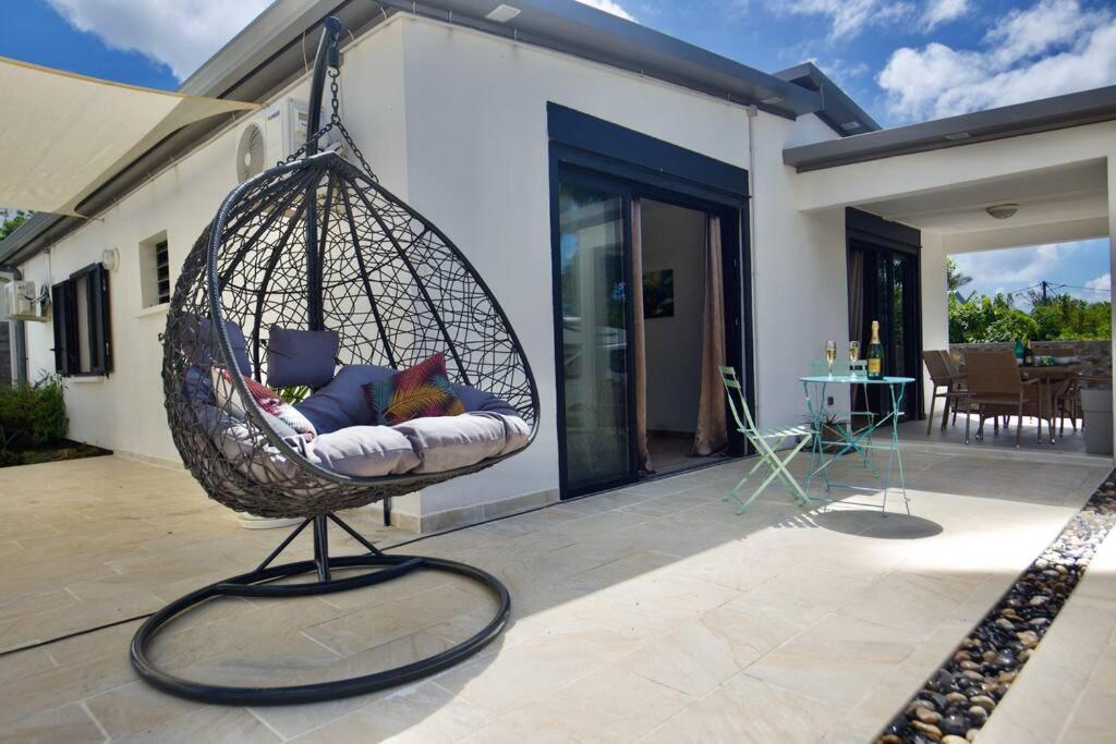 Villa Du Beau Vallon 2 Jacuzzi Privatif Et Piscine Chauffee Partagee Saint-Benoît 外观 照片