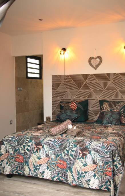 Villa Du Beau Vallon 2 Jacuzzi Privatif Et Piscine Chauffee Partagee Saint-Benoît 外观 照片