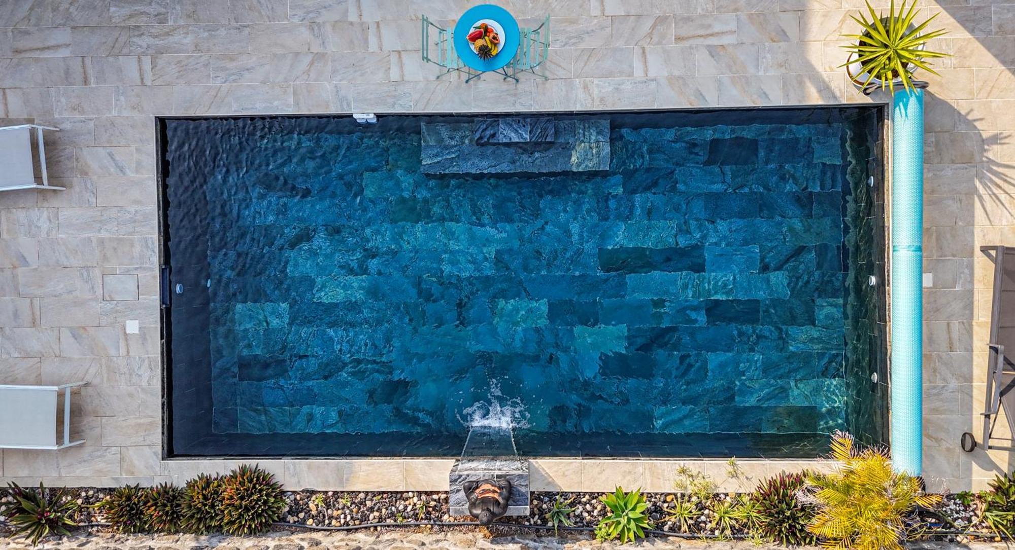 Villa Du Beau Vallon 2 Jacuzzi Privatif Et Piscine Chauffee Partagee Saint-Benoît 外观 照片